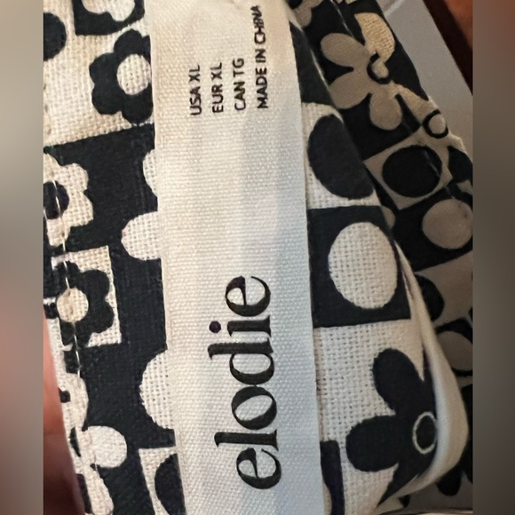 NWT Vintage Look Elodie Mini Skirt, Navy Floral, XL - Picture 4 of 7